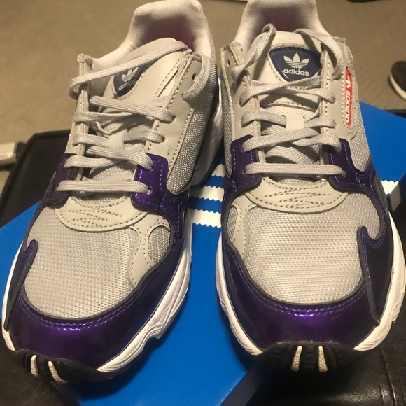 Adidas Falcon - Picture 2 of 8